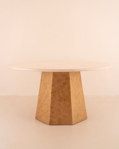 Mesa de comedor Cono