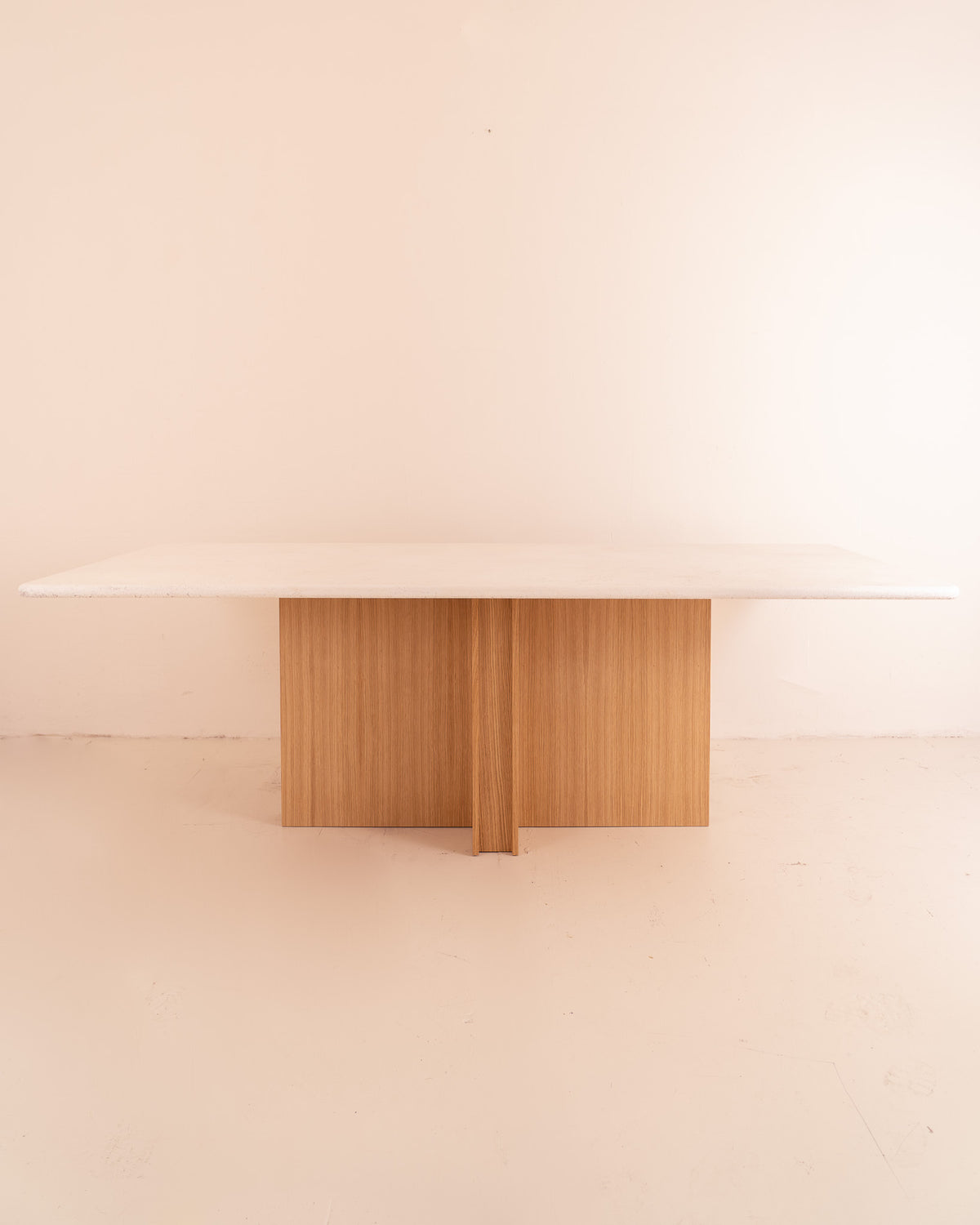 Mesa de comedor Cruz Natural (microcemento)