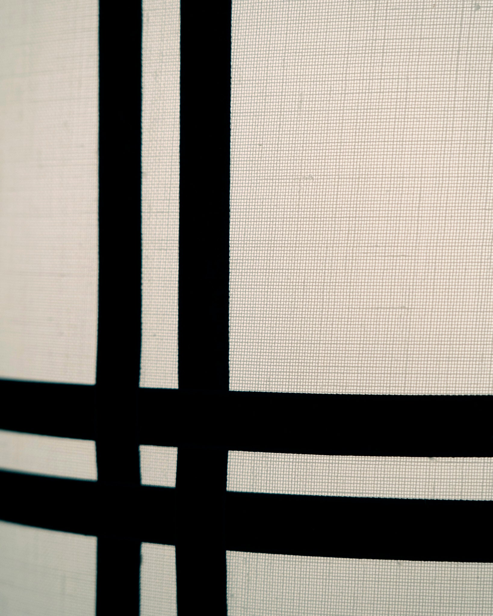 Pantalla Cruz Negro