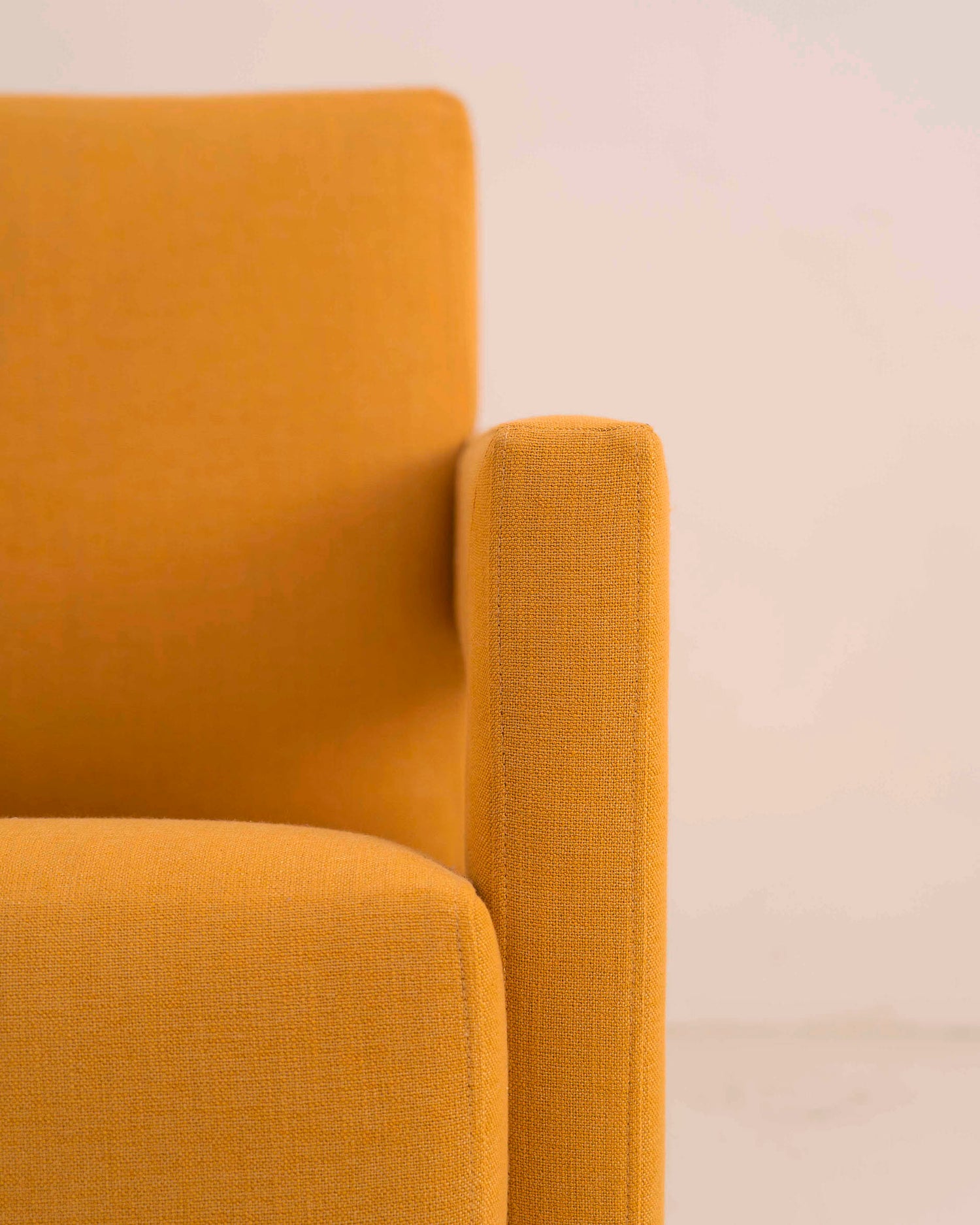 Butaca Tirso Yellow