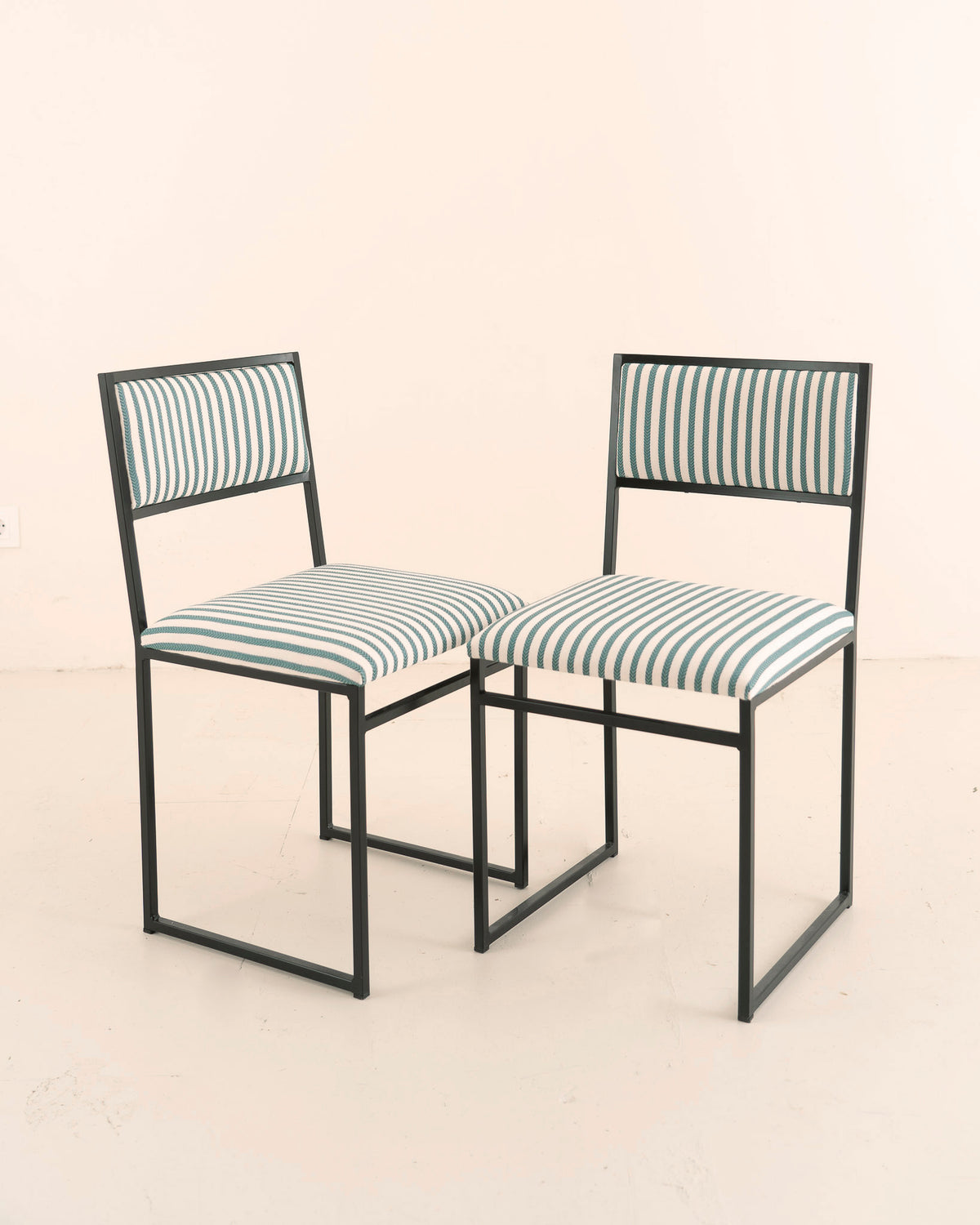 Silla Blue &amp; White