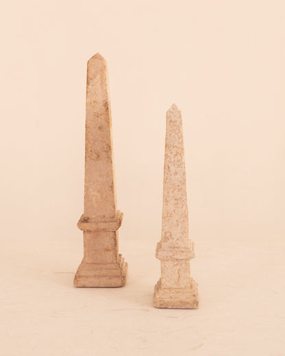 Figura Obelisco I