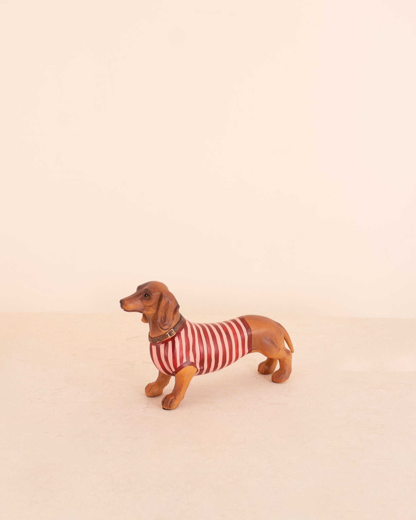 Figura Dog rosa