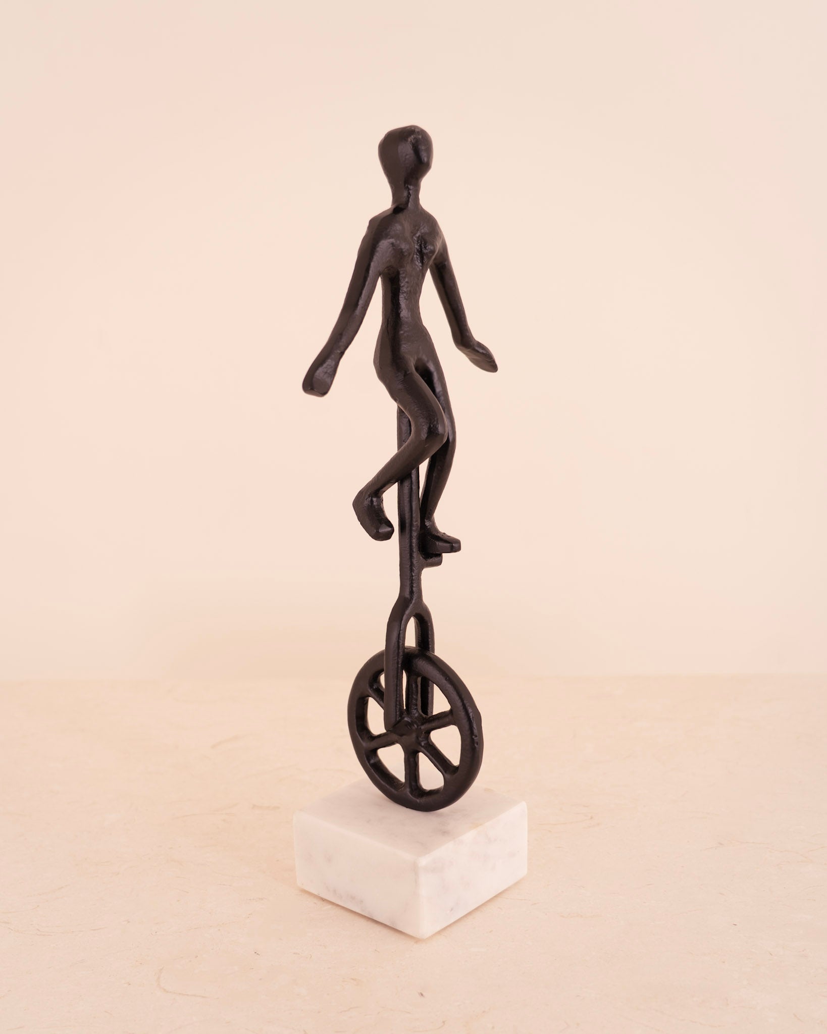 Escultura Monociclo