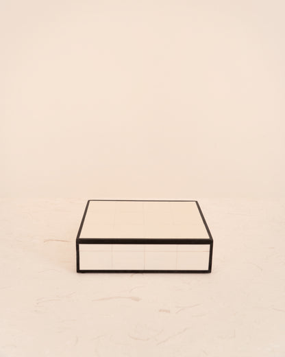 Caja Blacky