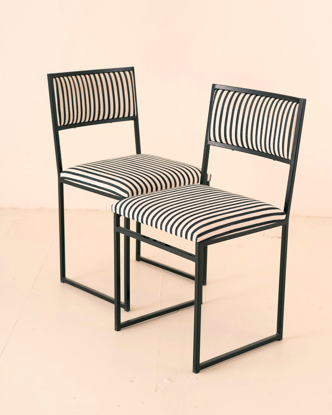 Silla Metaly Black &amp; White II
