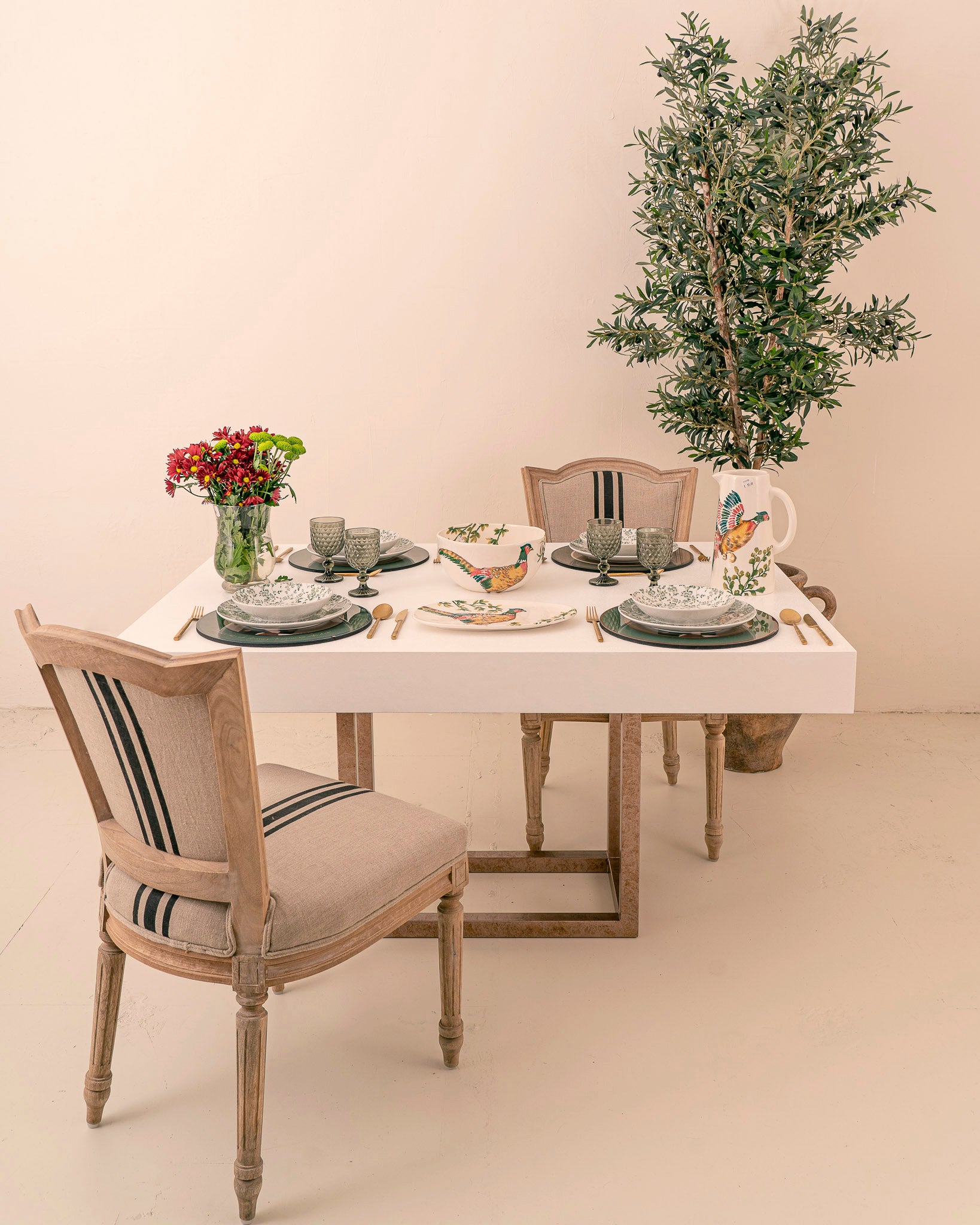 Mesa de comedor Cubos Cuadrada